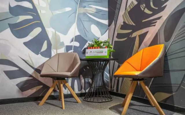 Xinmeng Fashion Hotel (Xingyue Times Square, Xinhua Road)