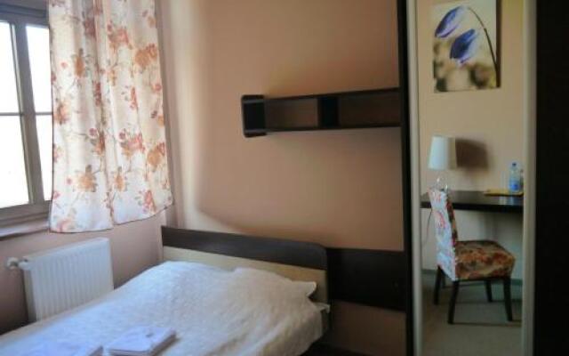 Hotel. Stacja nad Kwisą