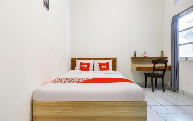 OYO 3985 Adenium Homestay
