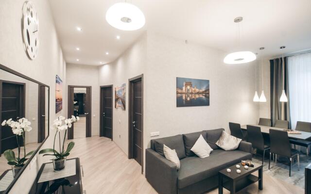 Сентхаус на бульваре Конногвардейский