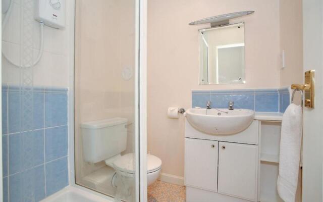 Fonthill Apartment