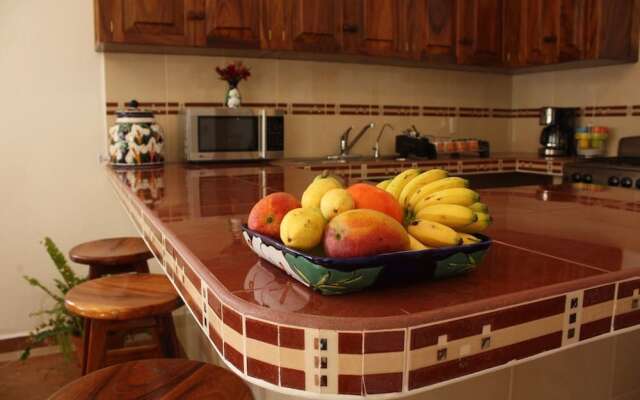 Casa Karina - Emiliano Zapata by MDR