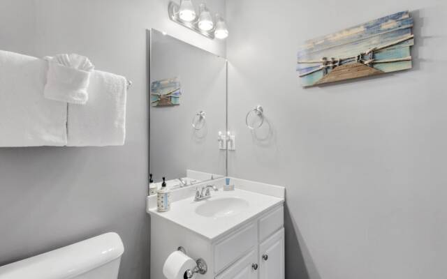 Havens #1832 2 Bedroom Condo by Redawning