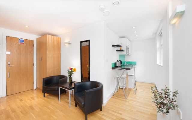 Hyde Park Executive Apartments