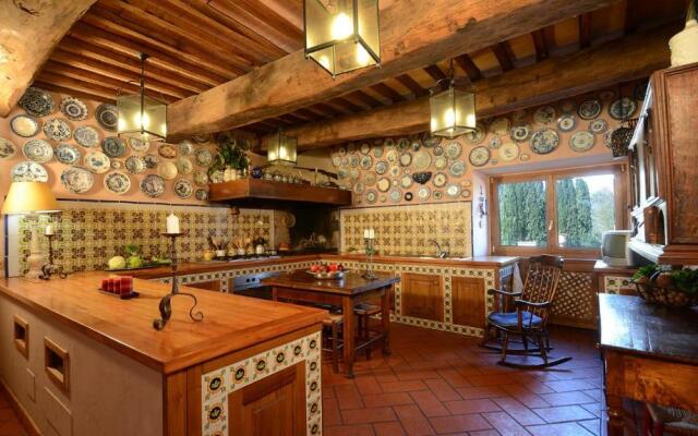 HOSTAL DE TODI 12, Emma Villas