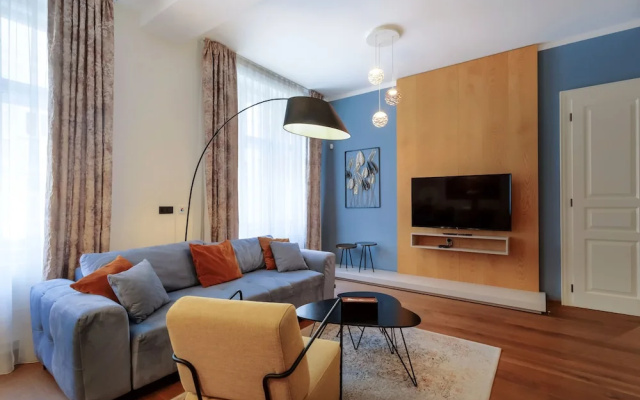 Luxury Prague Riverside Apartment
