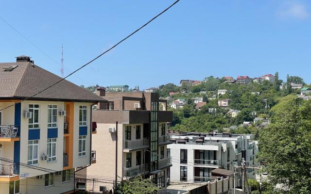 Апартаменты на Малодгвардейской