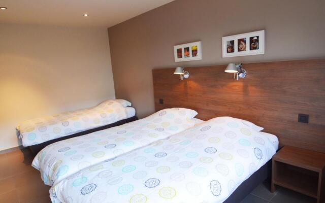 Luxurious Holiday Home in Profondeville Ardennes