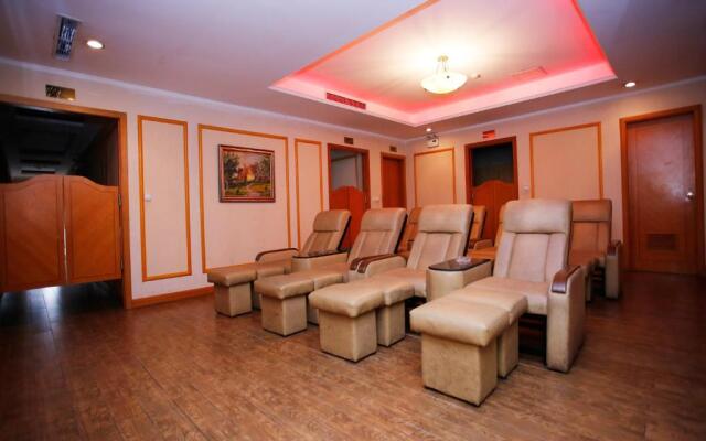 A25 Luxury Hotel
