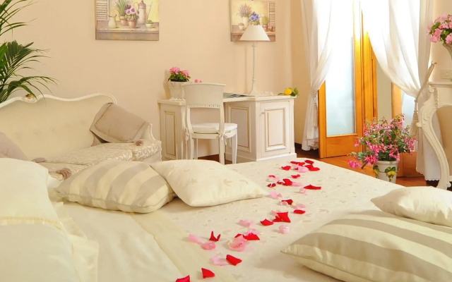 Villa Mary Suites