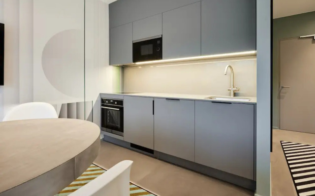 Kirk Suites