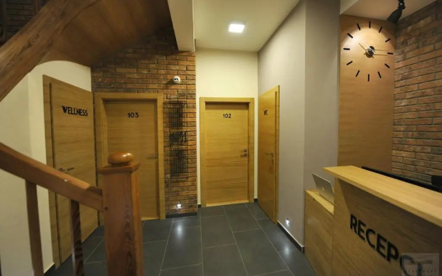 Lucky 8 Guesthouse