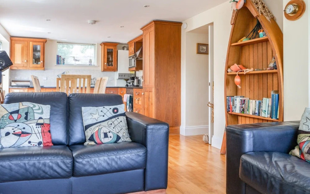 Hydeaway, 7 Grafton Towers