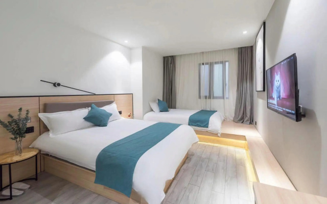 Changee Hotel (Shanghai Anting Auto City)