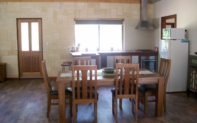 Silversprings cottages