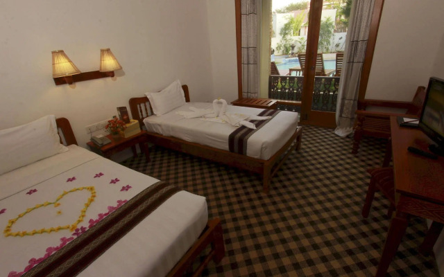 Raza Gyo Hotel