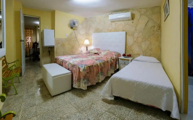 Casa Sandra Y Mariela