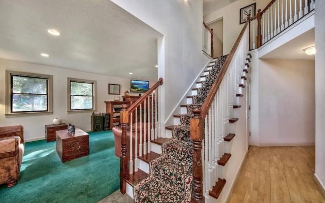 1624p The Player Cabin 3 Bedroom Home by Redawning