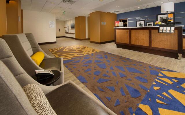 Hampton Inn & Suites Baltimore/Woodlawn