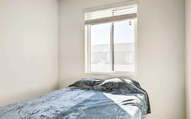 Modern Townhome - 8 Mi to Thanksgiving Point!
