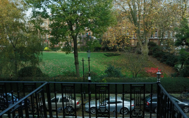 Garden View Hotel