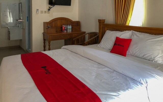 RedDoorz Near XT Square 3 by RedDoorz