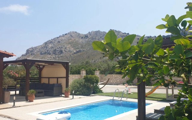 Stergios Villa