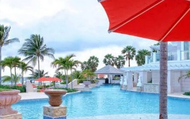 Luxury 1-bed Apartment in Montego Bay