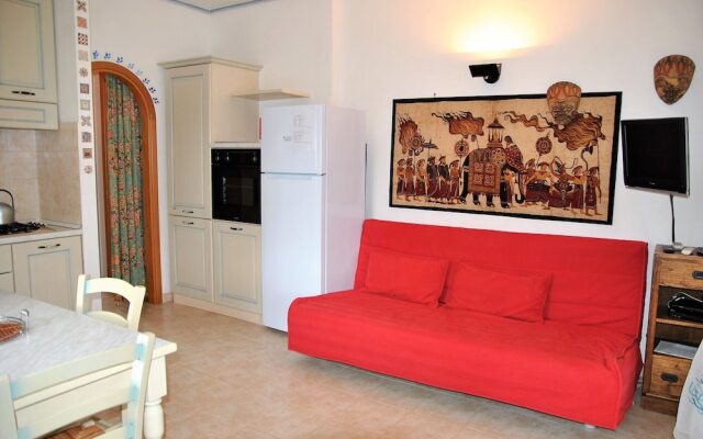 "villa Barbie Between Terracina and Sperlonga, 400 mt From Beach"