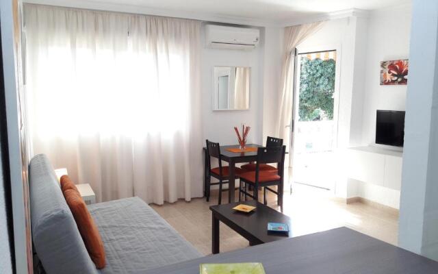 Apartamentos Las Palomas Beach