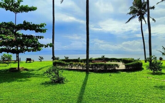 Pura Vida Varkala