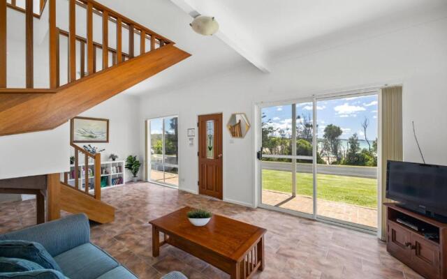 Seaside Beach House 25 Seaside Pde