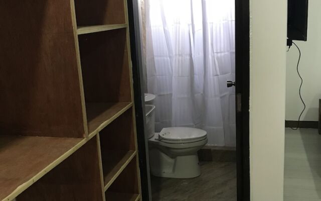 Seabreeze Beach Lodge