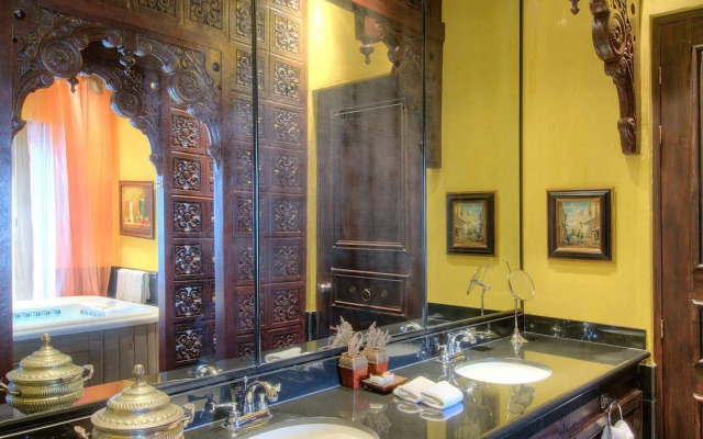 Zephyr Palace Luxury Hotel