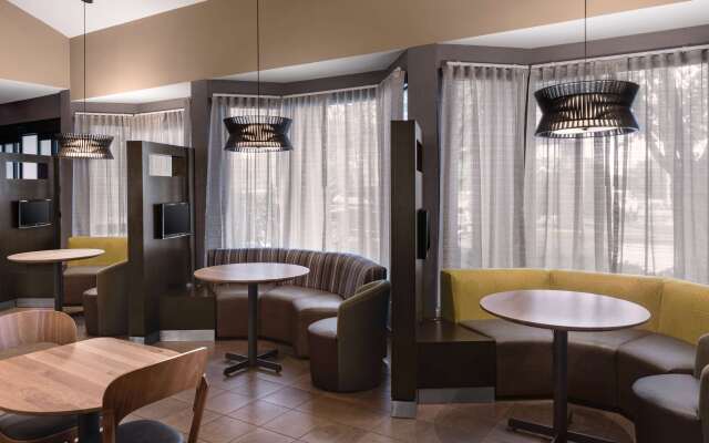 Sonesta Select Newport Middletown Hotel