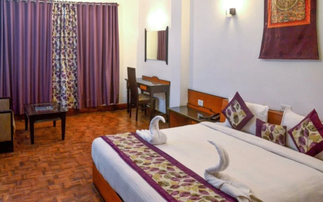 Tashi Palace