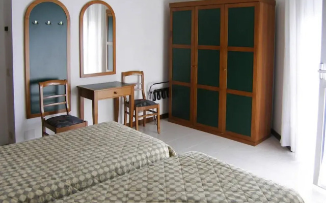 Apartment in Garda Near Shopping