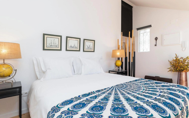 Lusitano Top Floor Apartment