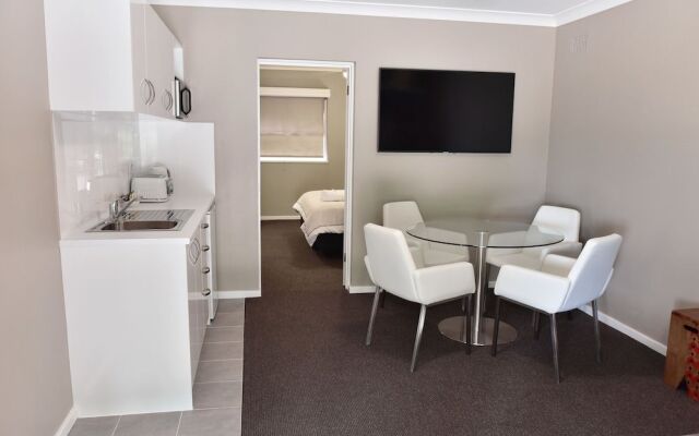 Dutchies Motel Nelson Bay