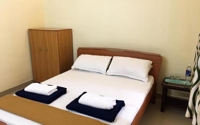 Palm Grove Service Villa