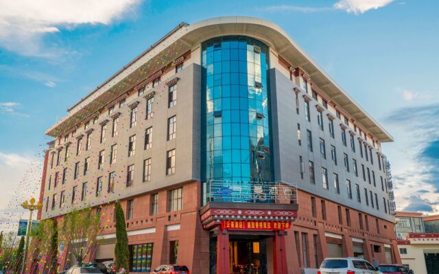 Yunman Hotel Shangrila