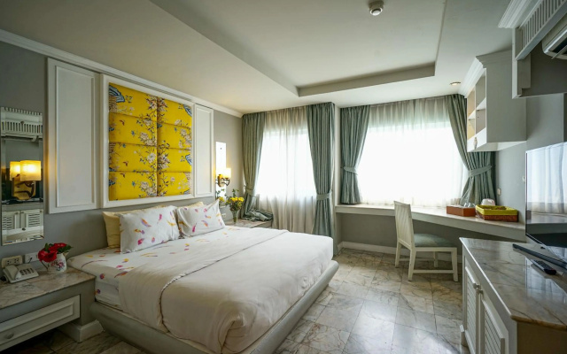 At Pingnakorn Hotel Chiang Mai