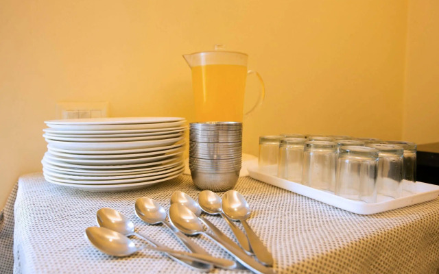 The Pearl - A Royal Residency