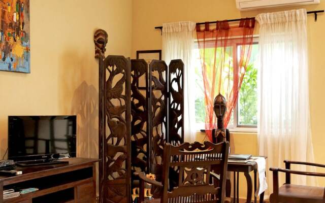 House With 2 Bedrooms In Cotonou, With Enclosed Garden And Wifi