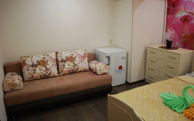 Меблированные комнаты Tikhy Dvorik