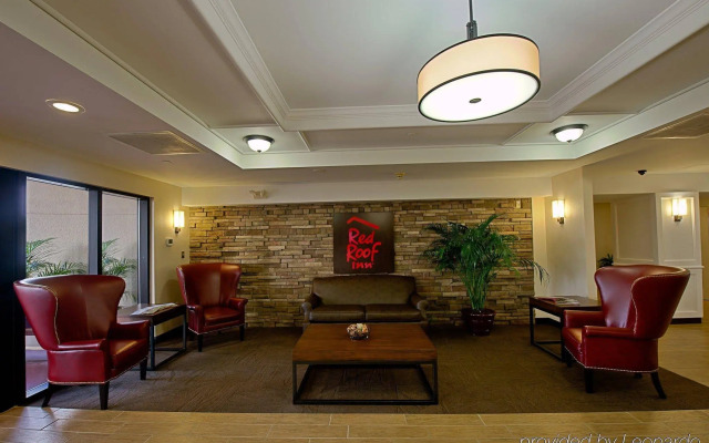 Red Roof Inn PLUS+ Gainesville