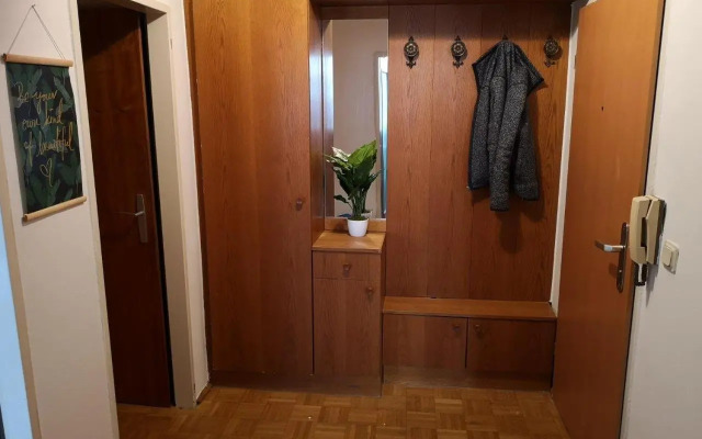 HIDDEN GEM by JR City Apartments