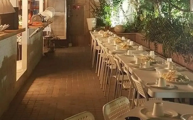 Rooftop Party Guesthouse - Hostel