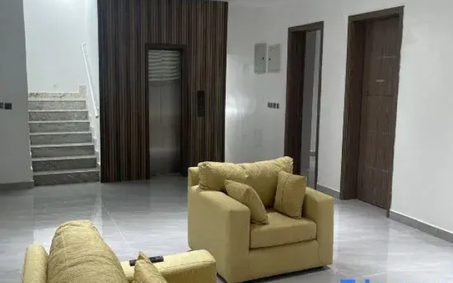 Remy Apartments and Villa