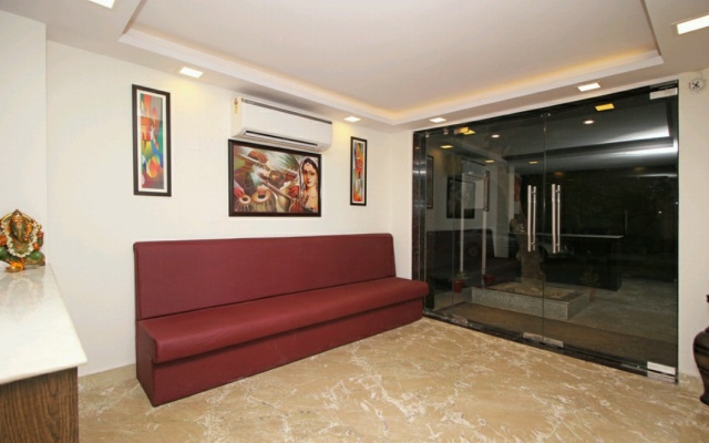 Hotel Nanak Residency